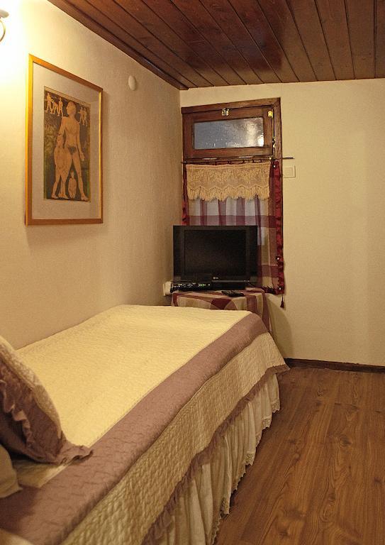 Marjolaine Hotel Ayvalik Room photo