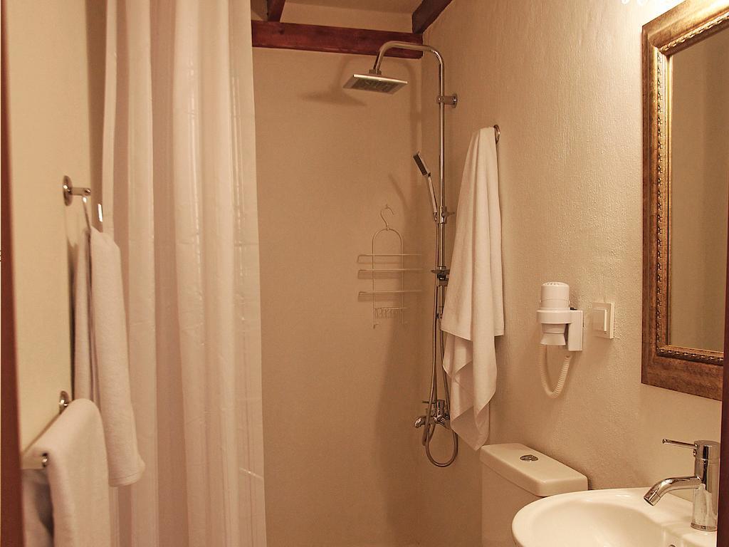 Marjolaine Hotel Ayvalik Room photo