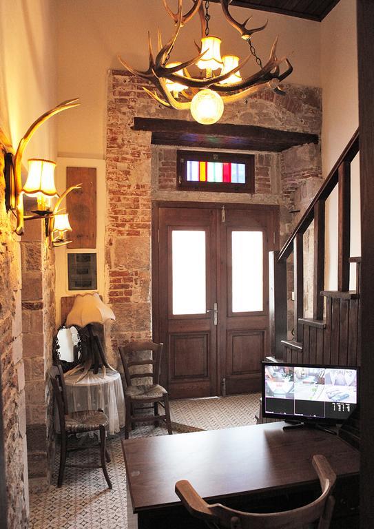Marjolaine Hotel Ayvalik Exterior photo